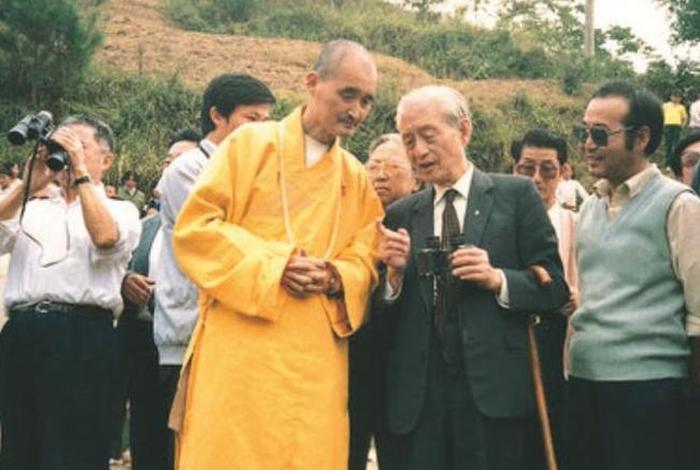 佛教领袖赵朴初、佛教领袖赵朴初墓地