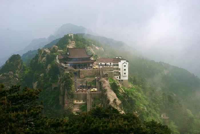 佛教的四大名山之一、佛教四大名山之一九华山