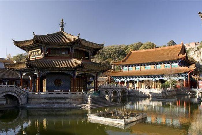 佛教建筑有哪些主要形式（佛教建筑包括）