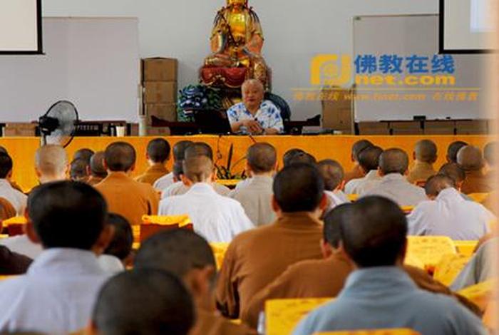 简单明了的佛教知识讲座心得体会；佛教讲座佛教讲座