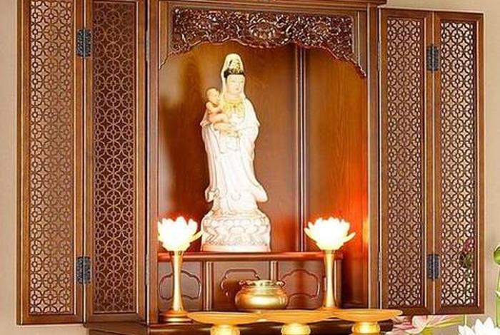 佛教供奉的物品 - 佛教供品摆放布置图