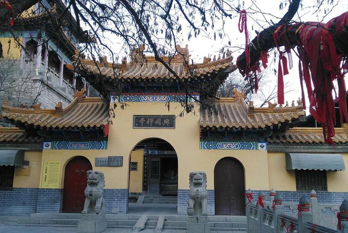 山东省内的佛寺 山东著名佛寺