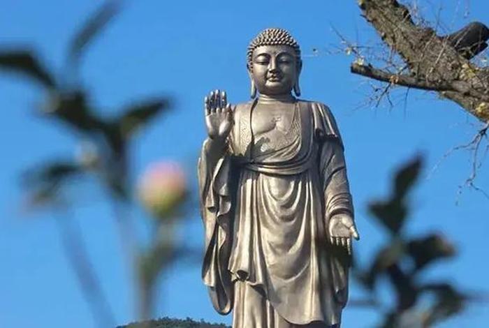 佛教追求利人还是利己 佛教追求利人还是利己呢