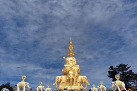 四大佛教旅游攻略，四大佛教名山旅游团