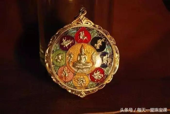 佛教珠宝知识培训内容怎么写的（佛教珠宝知识培训内容怎么写的呢）