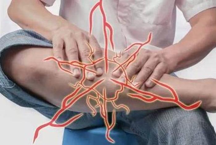 盘腿坐左脚发麻怎么回事；盘腿坐左腿麻是什么原因