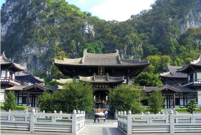 桂林佛教旅游景点（桂林佛教旅游景点介绍）