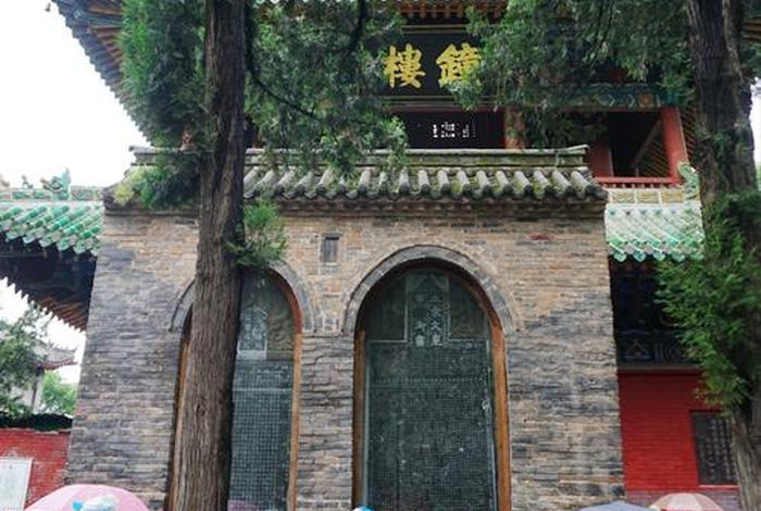 少林寺 佛教（少林寺佛教是哪个宗的祖庭）