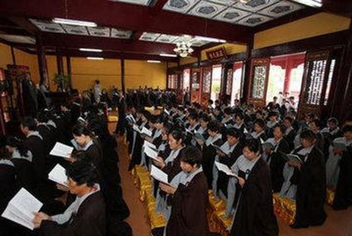 佛教功课多少为好；佛教功课是什么