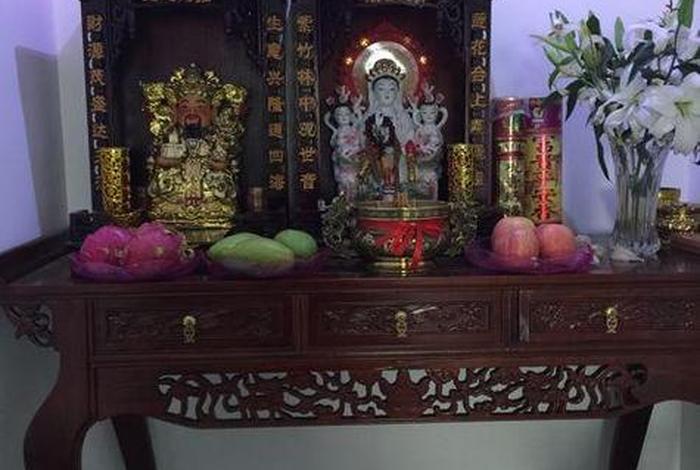 佛教家里的正确供奉方法 佛教家里的正确供奉方法是什么