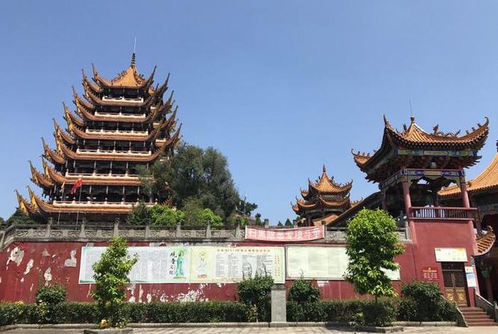 遂宁市的灵泉寺（遂宁市的灵泉寺和广德寺哪个更大呢）