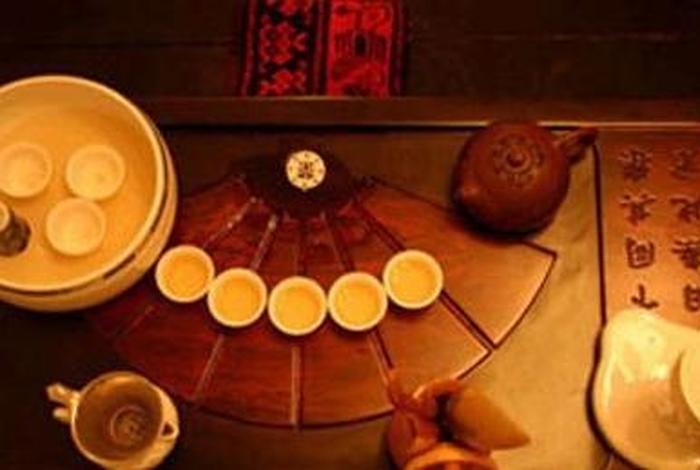 佛教与茶的关系内容；茶与佛学