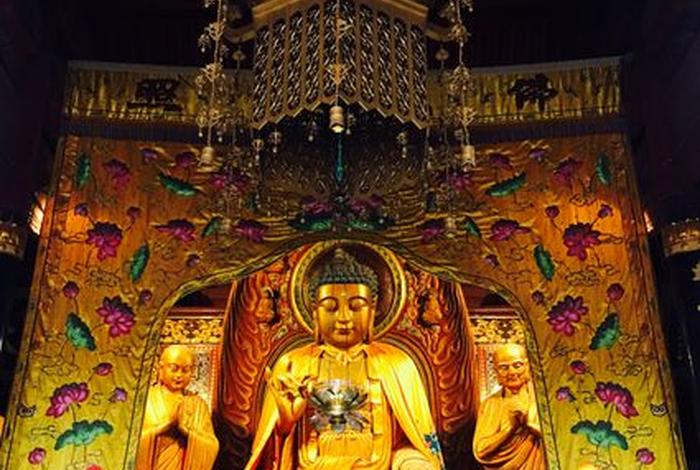 禅宗大雄宝殿供奉哪些佛 禅宗大雄宝殿供奉哪些佛像好