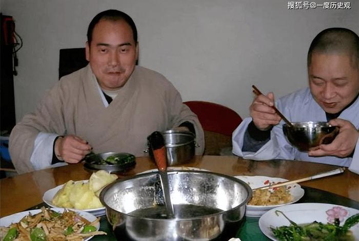 出家人为什么要吃素食 - 出家人素食怎么也长寿