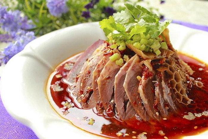 哪些食物是荤的；荤的食物指的是什么