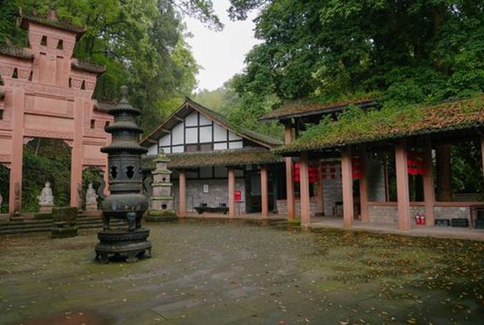四川旅游佛教、四川的佛教