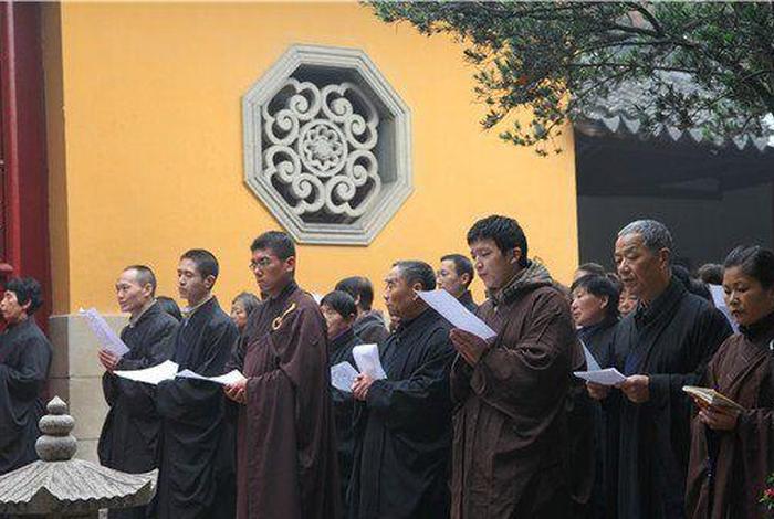 佛教在家居士如何修炼（佛教徒在家怎么修行）