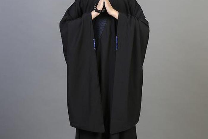 佛教教徒穿什么衣服；佛教教徒穿什么衣服合适