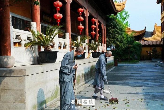 寺院日常，寺院日常活动有哪些