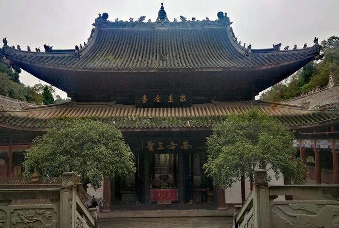 阐述遂宁佛教文化知识的特点（遂宁佛教寺院）