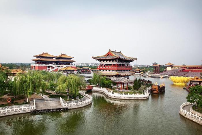 中国旅游佛教知识大全集下载、佛教旅游地在中国还有哪些？