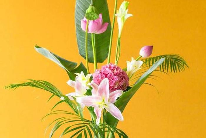 佛前供花的真正含义 - 佛前供花讲究