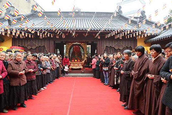 寺庙大会，寺庙大会堂