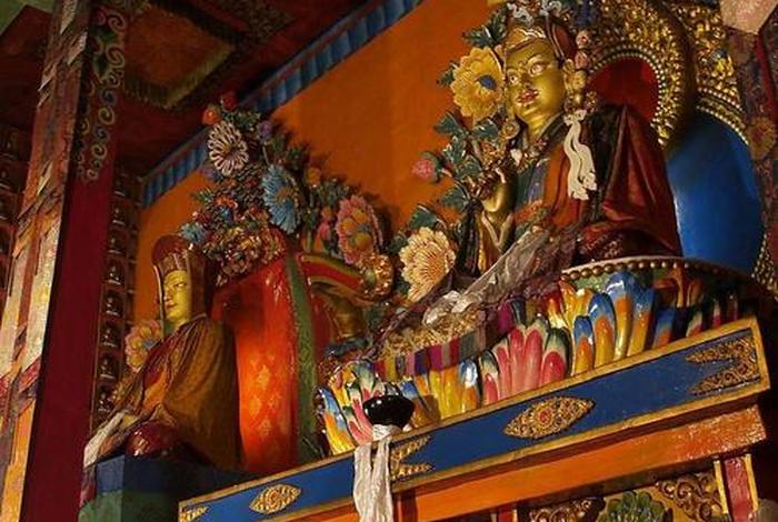 藏传佛教图片大全高清（藏传佛教图片手机壁纸）