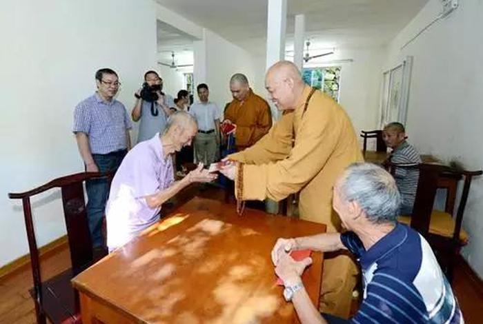 佛教养老院哪里最好 全国佛教免费养老院电话及地址？