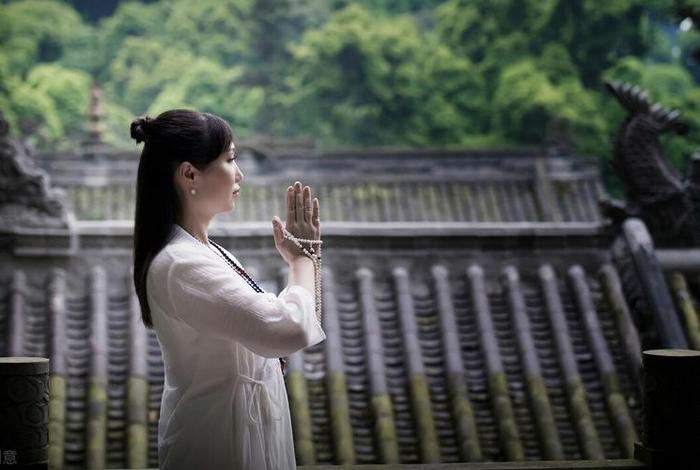 佛教对女性的忠告，佛教对女性的态度