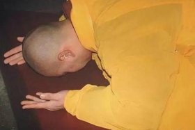 佛教怎么拜（佛教怎么拜手势）