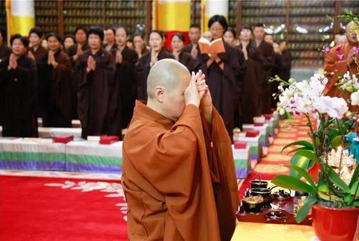 佛教圣云法师简介、圣云法师走进佛陀时代