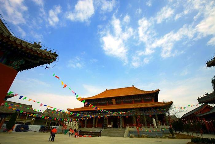 沧州佛教祠堂 - 沧州最大的寺院