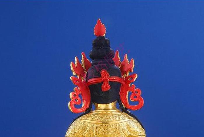 金刚上师佛像（金刚上师佛像怎么摆放）