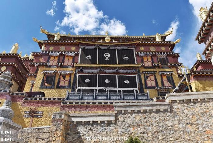 松赞林寺佛教知识讲解视频 松赞林寺佛教知识讲解视频播放