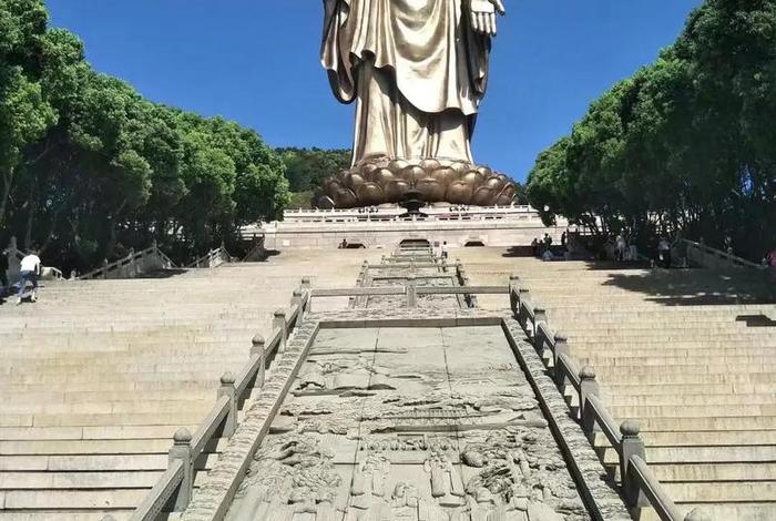 无锡灵山大佛一日游攻略自助游；无锡灵山大佛门票70元