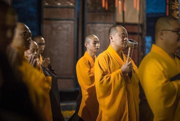 听师父讲佛教知识的好处、听佛教大师讲课
