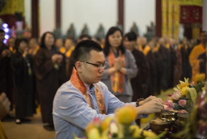佛道居士是什么意思；佛教居士是什么