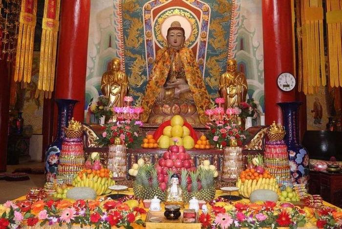 佛教供品水果摆几盘，佛供品水果摆几个盘