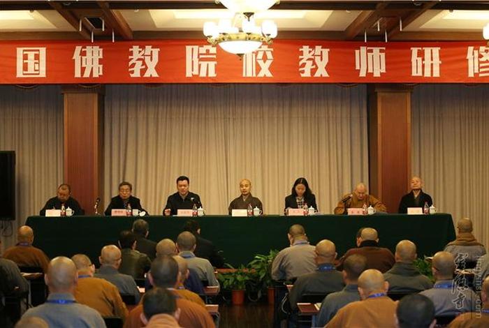 科学知识如何服务佛教教师（科学知识如何服务佛教教师工作）