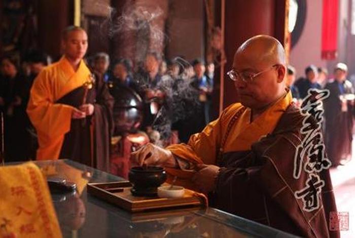 比丘 居士 比丘居士共用餐具