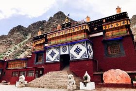 参观藏传佛教寺院 - 参观藏传佛教寺庙应该注意什么