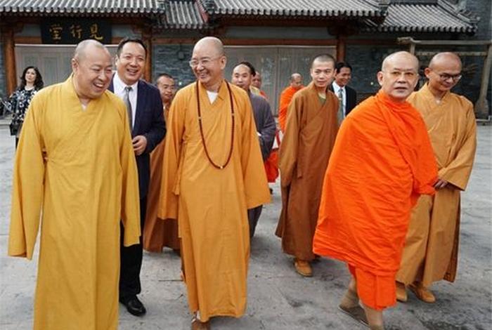 泰国佛教法会；泰国佛教协会会长