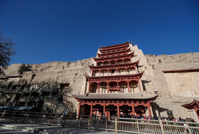 敦煌属于佛教圣地吗，敦煌 佛教圣地