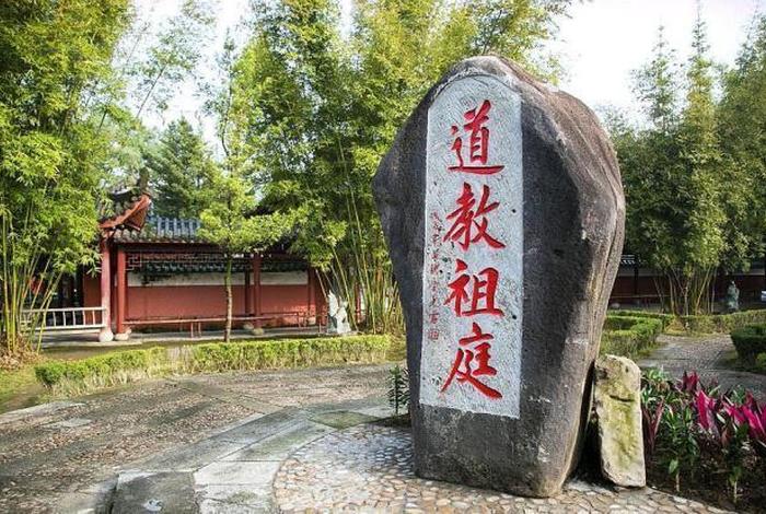 道教的主要思想是什么和佛教有什么区别（道教的主要思想是什么和佛教有什么区别呢）