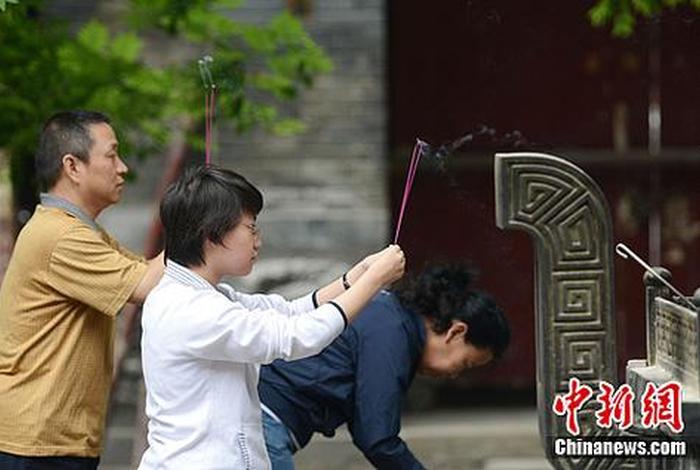 考学寺庙，求学寺庙灵验