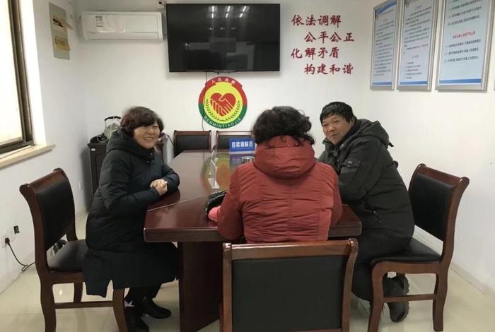 哪些方法可以化解邻里之间的矛盾；如何解决邻里之间的矛盾