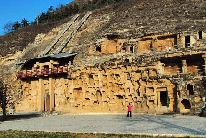 中国十大佛教石窟，中国现存最大的佛教石窟寺遗址