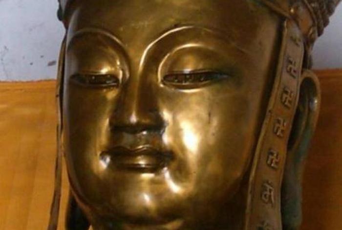 佛像眼泪（佛像哭泣）