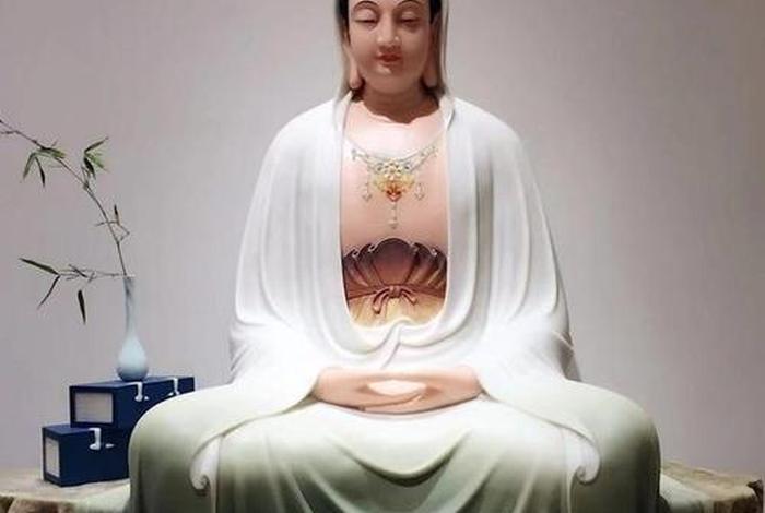 对佛教感兴趣的人，对佛教感兴趣前世